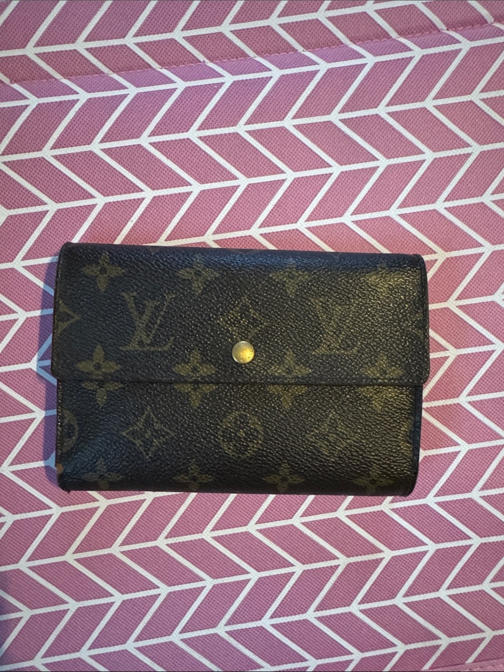 Louis Vuitton Brown Monogram Canvas Card & Key Holder